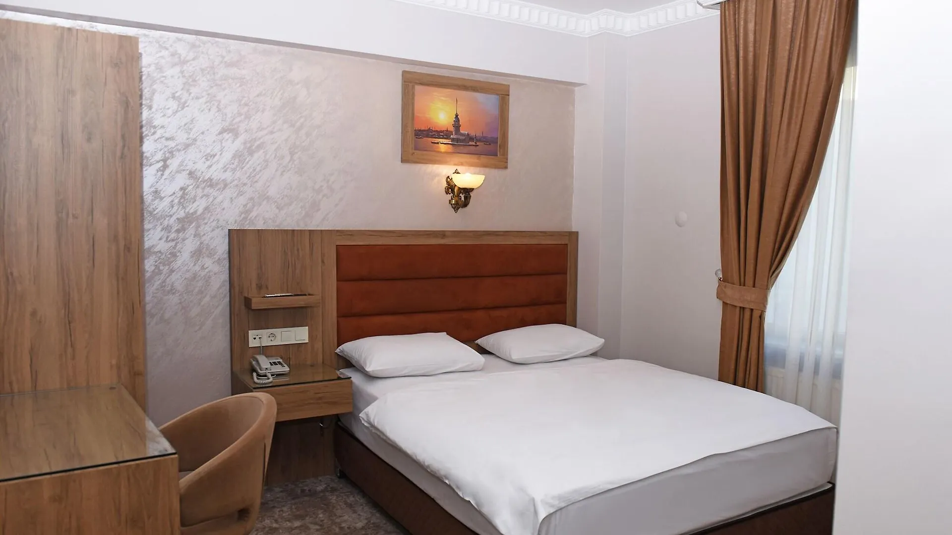 **  Hotel Grand Umit Istanbul Turkey
